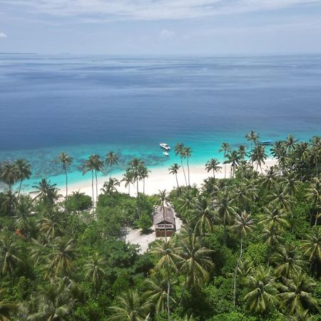 Pinang Island - Private Island Sea View Bungalows Singkil  Eksteriør bilde